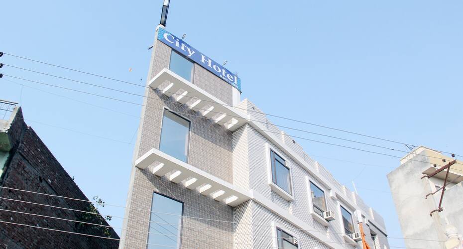 City Hotel, Amritsar 1